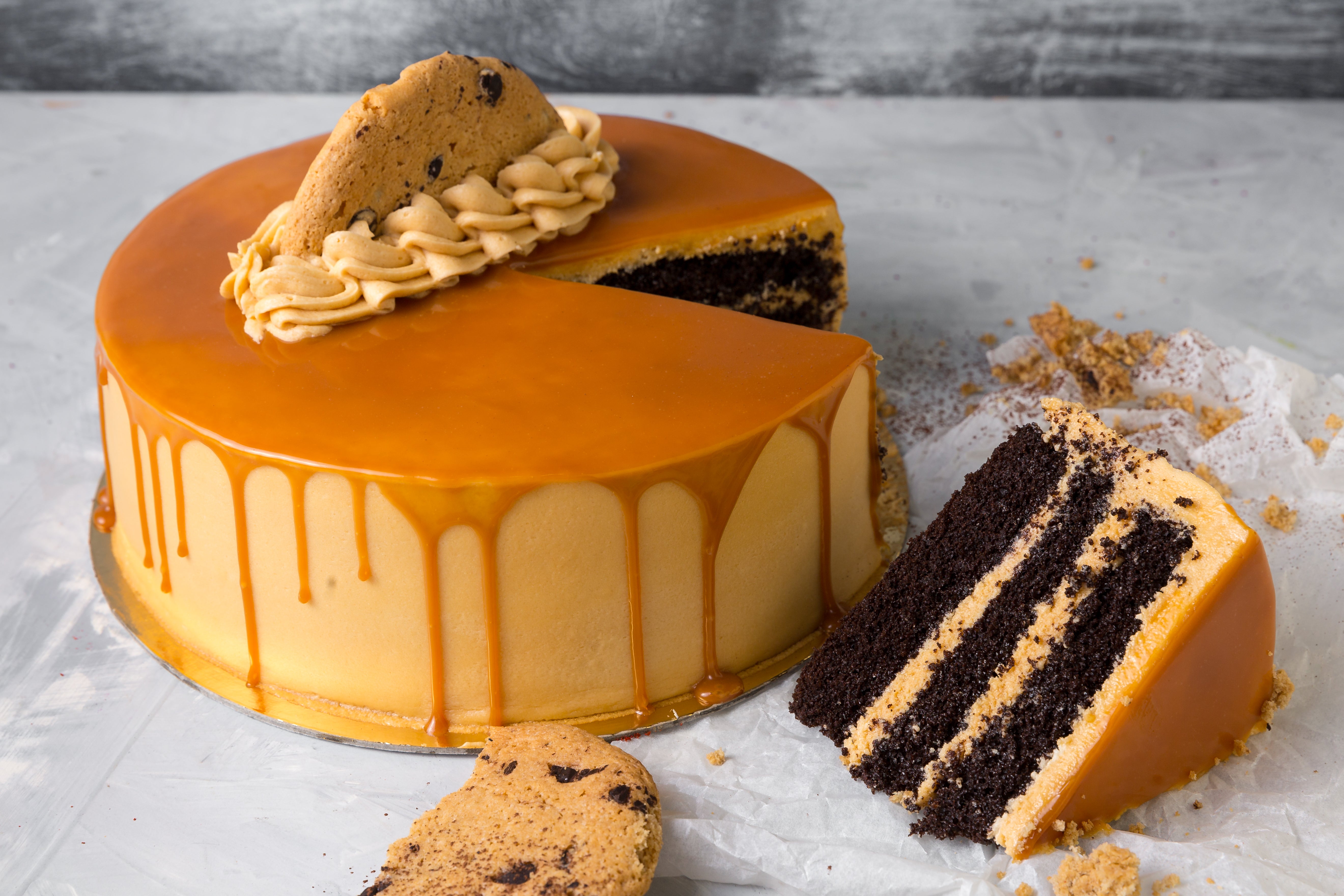 Salted Caramel Cake