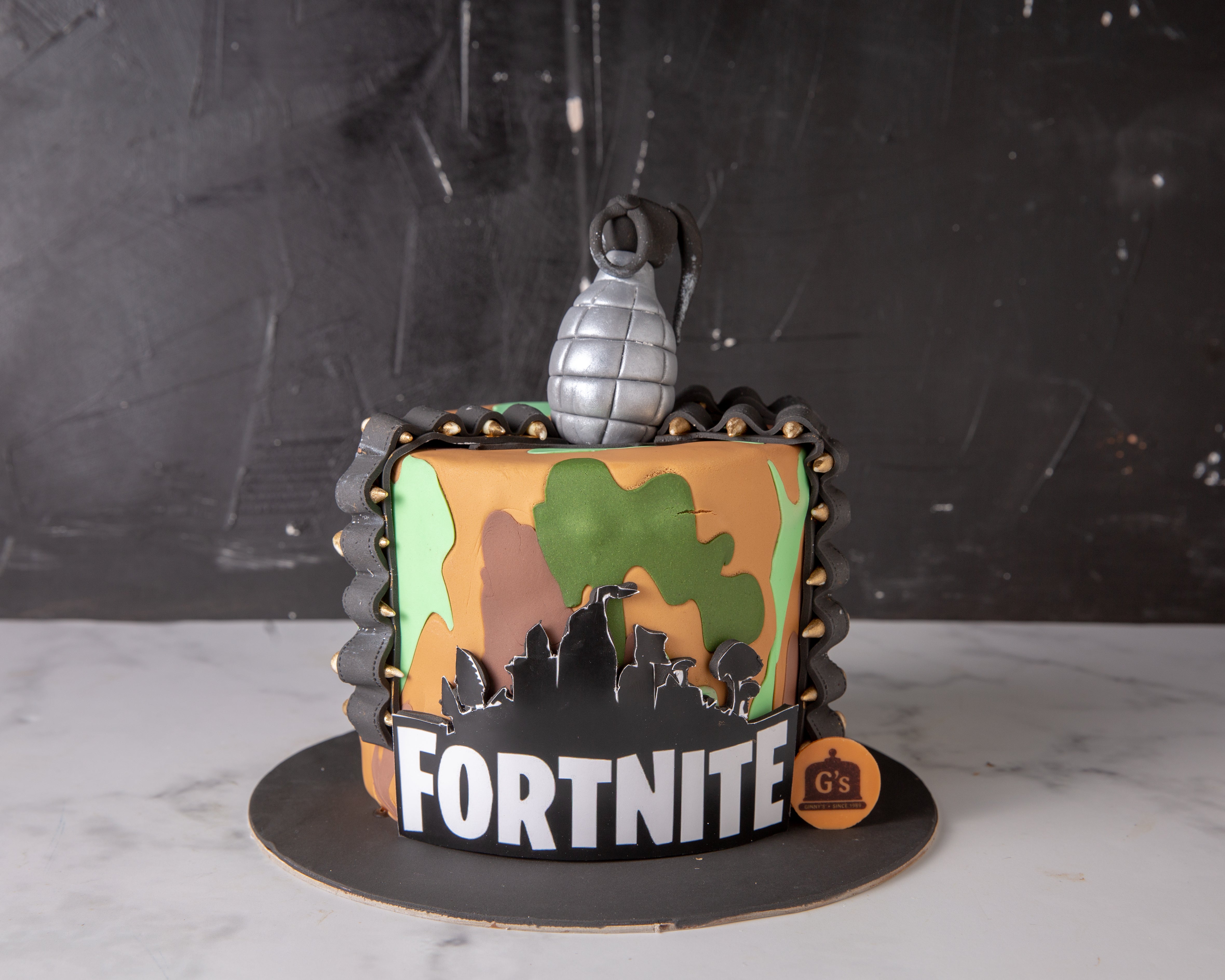 Granade Fortnite Cake
